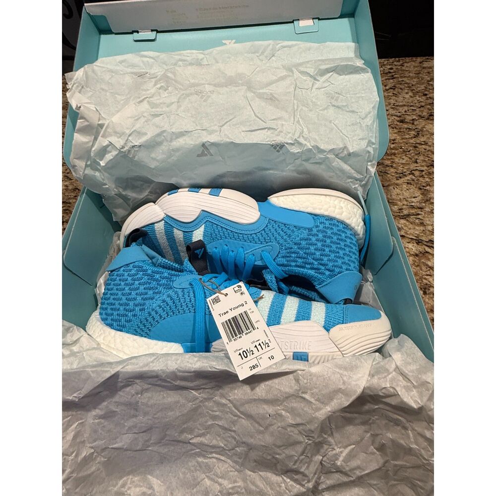 *NEW*ADIDAS Trae Young 2 Basketball Shoes US Men 10 1/2 Wom 11 1/2  Blue